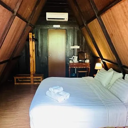 Rustcamps Glamping Resort Genting Highlands Exterior photo